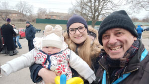 helping Ukrainian families