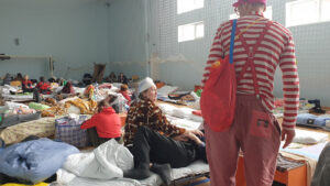 clown in refuges shelter